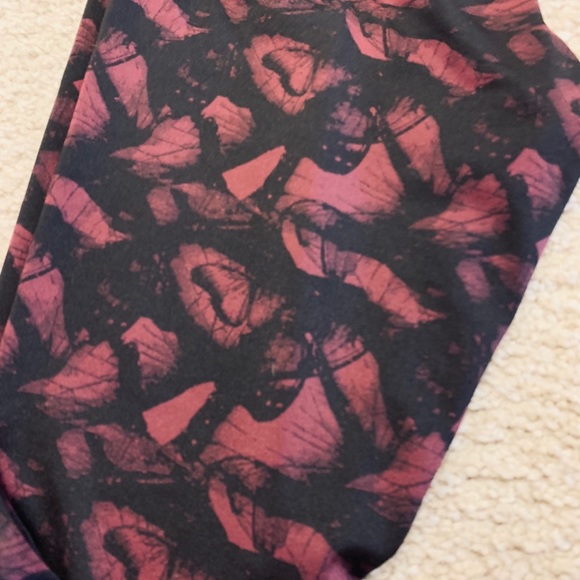 DYI Butterfly Effect Signature Tight - Picture 3 of 5